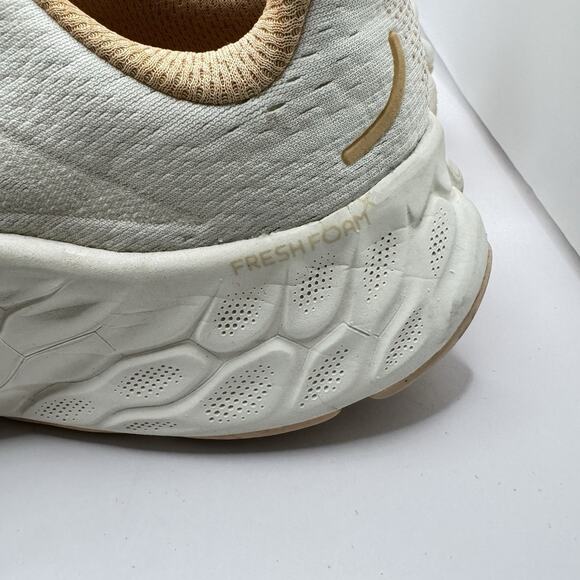 New Balance Fresh Foam X More v4 Women’s 9.5 Men’s 8 Running Shoe CALIA run - Picture 8 of 16